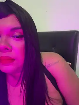 NicoleBBigAss online show from May 9, 5:31 am