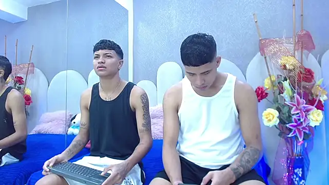 party duo playboy online show from April 23, 3:03 am