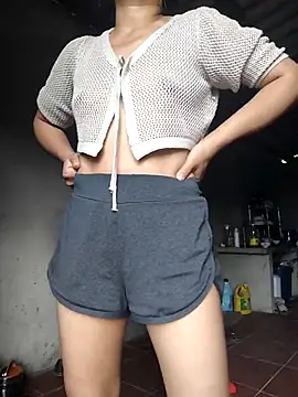 xinhxinh-cute online show from May 16, 10:36 am