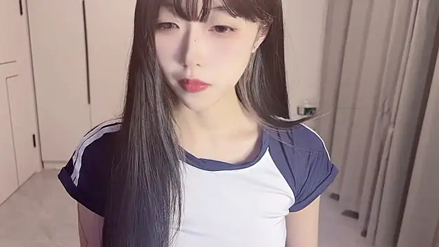 Im cc online show from April 14, 6:08 pm