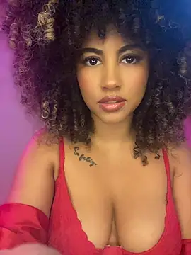 Kendra curly online show from August 8, 8:33 am