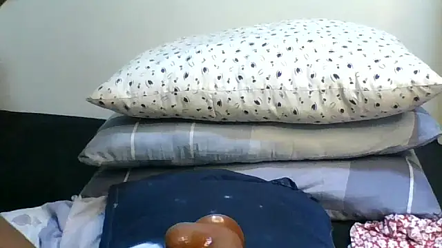 Sexxychocolate Ass01 online show from April 27, 6:10 am