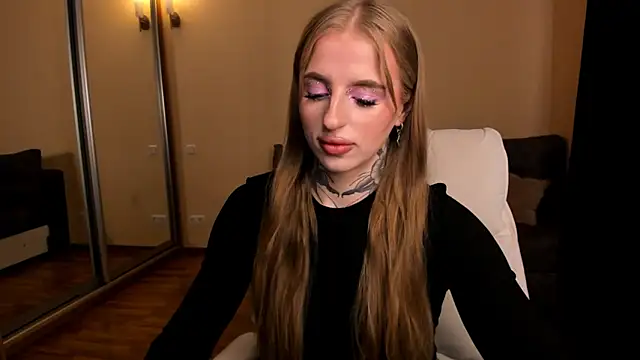 harley kimm online show from April 27, 5:26 am