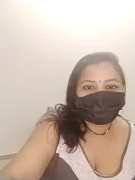 Hoty bhabii online show from April 12, 6:00 pm