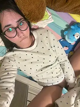 juliacosta online show from July 16, 1:21 am