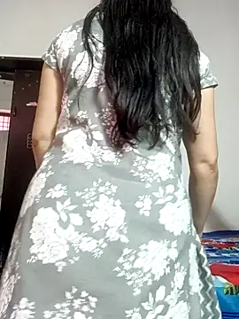 Sexyy Bhabhi 143 online show from July 14, 11:26 am