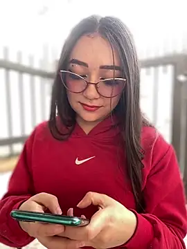 Ashley pinkk21 online show from March 27, 9:48 pm