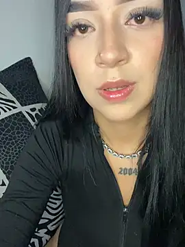 Kaela Rose online show from July 7, 11:40 pm