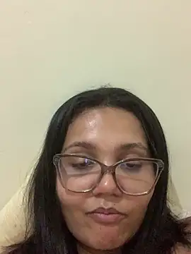 viviboraaaa online show from May 5, 1:19 am