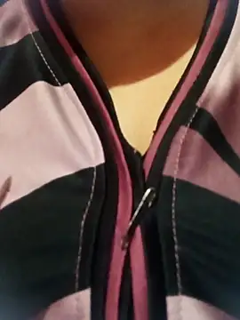 itz-liliroy online show from April 3, 12:36 pm