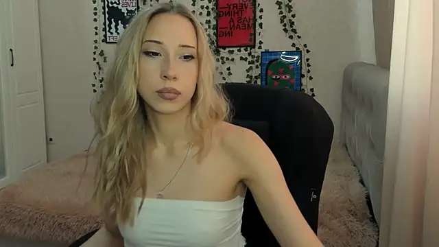 Emmarayder online show from July 16, 11:48 am