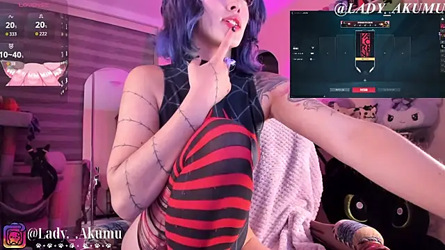 LadyAkumu online show from May 28, 1:47 am