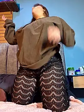 Salma saad online show from April 13, 10:32 pm