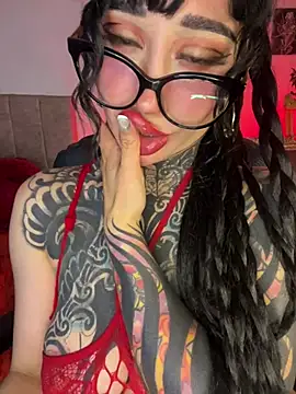 Musedreams online show from June 17, 1:18 am
