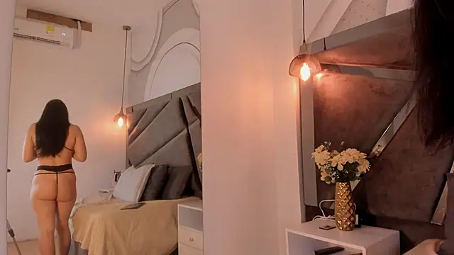 Chloee Parkerr online show from April 27, 3:58 am