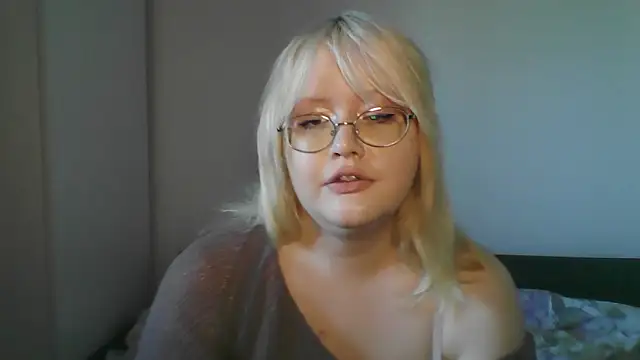 Elayne Sweet online show from May 3, 6:17 am
