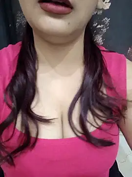 Cute Anushka97 online show from April 4, 7:13 pm