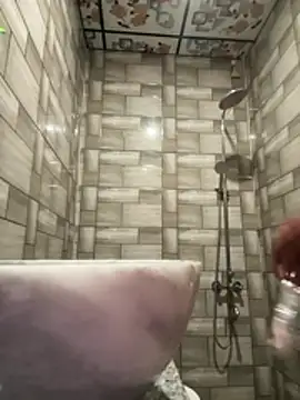 Min heee online show from April 26, 3:48 am