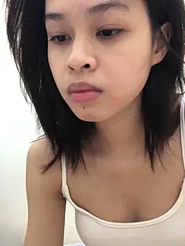 Yenlisu3Zie online show from May 27, 1:52 pm