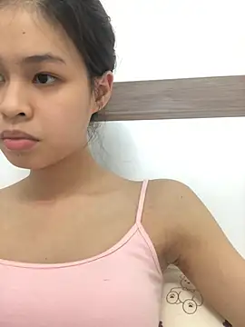 Yenlisu3Zie online show from May 16, 3:55 pm