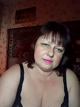 AuroKaria online show from April 23, 1:02 pm
