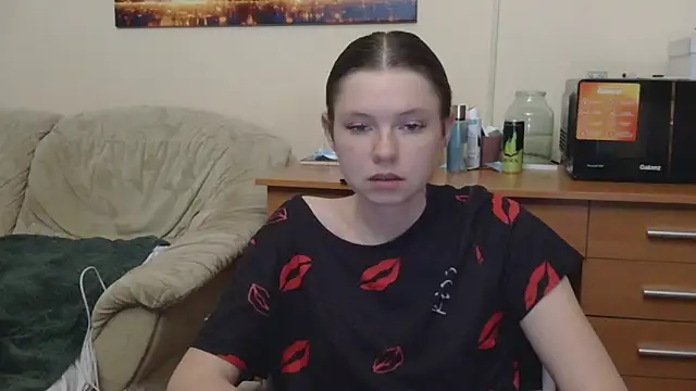 JessicaHolland1 online show from May 26, 7:02 pm