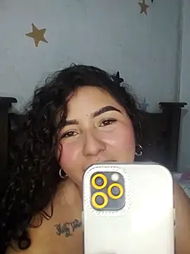 MiliHot25 online show from April 13, 4:30 pm