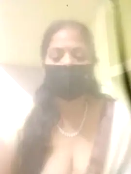 SEEMA 012 online show from April 10, 9:04 am