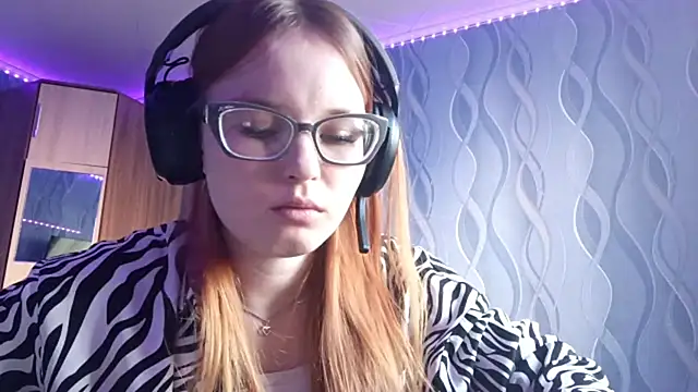 Sheriscute online show from May 7, 2:32 pm