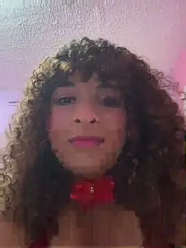 naluisinha online show from April 11, 6:08 am