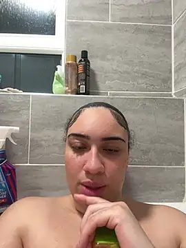 shayyxo online show from April 6, 9:05 pm