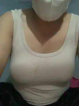 candy-beo online show from June 17, 1:34 pm