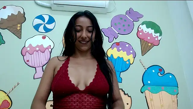 pamelaskiny20 online show from May 12, 2:20 am