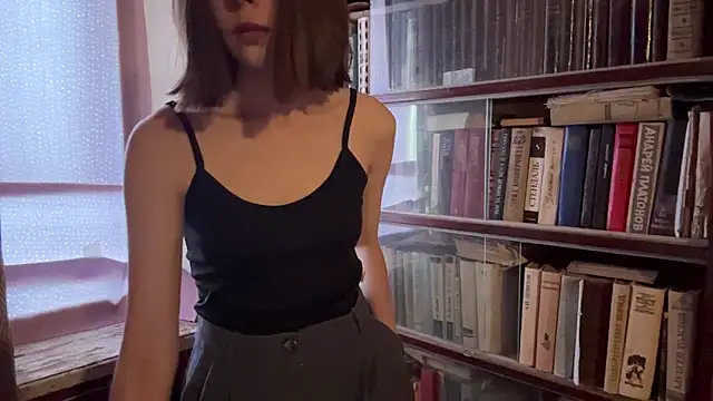 curtl tl online show from April 13, 1:34 pm