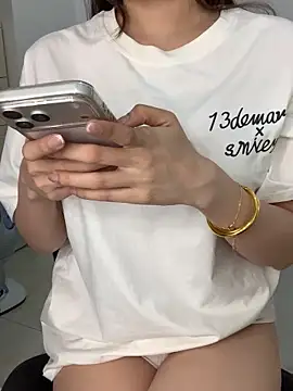 Mon2k-sayhi online show from April 16, 1:00 pm