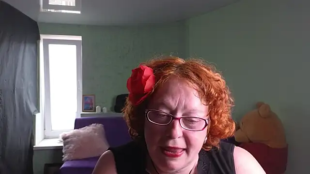 Fara Flutte online show from June 10, 1:21 pm