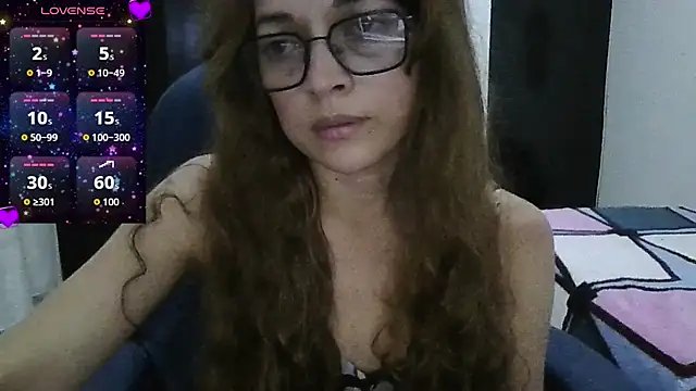 Lannah   online show from May 13, 2:39 am