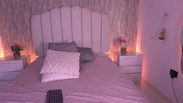 anne bb online show from June 9, 7:46 pm