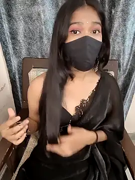 CUTE SIMMY- online show from April 16, 4:35 am