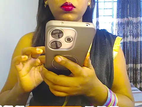 VelvetCoupleLive online show from June 26, 5:52 am