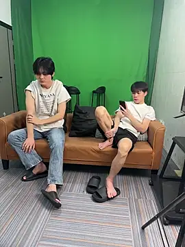 titi-999 online show from April 16, 3:40 am