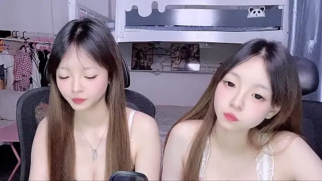 xiaoqiao-daqiao online show from May 2, 5:27 pm