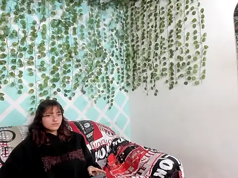 Selene 333 hot online show from April 10, 9:32 pm