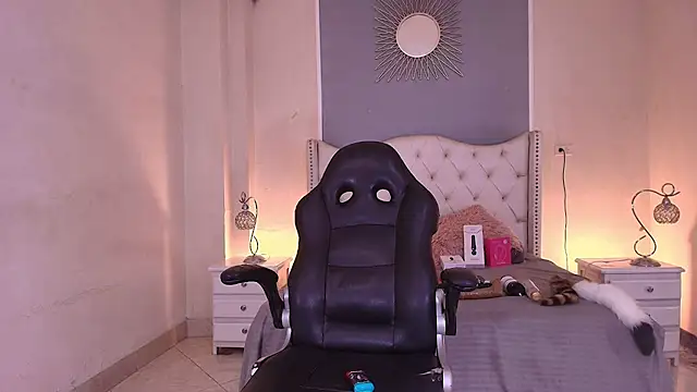 elizabeth santos1 online show from July 5, 2:12 pm