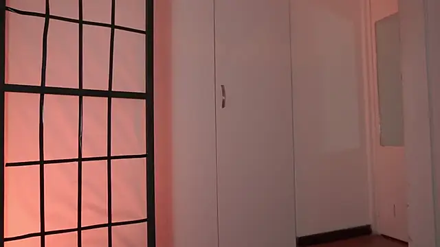 missallydoll online show from May 9, 11:23 am