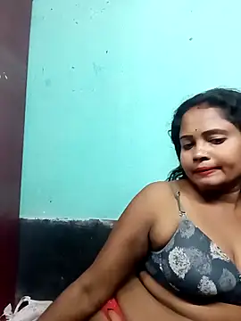 Sexy Stranger  online show from May 2, 5:49 pm