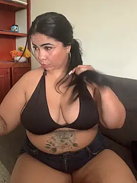 megan purpura online show from May 12, 7:42 pm