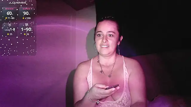 Estefany-magic online show from July 19, 1:30 am