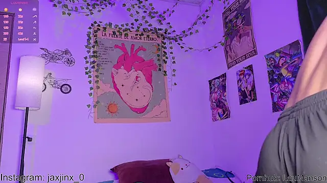 JaxJinx online show from June 9, 2:11 am
