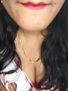 Mayuri-hot online show from May 19, 1:23 am